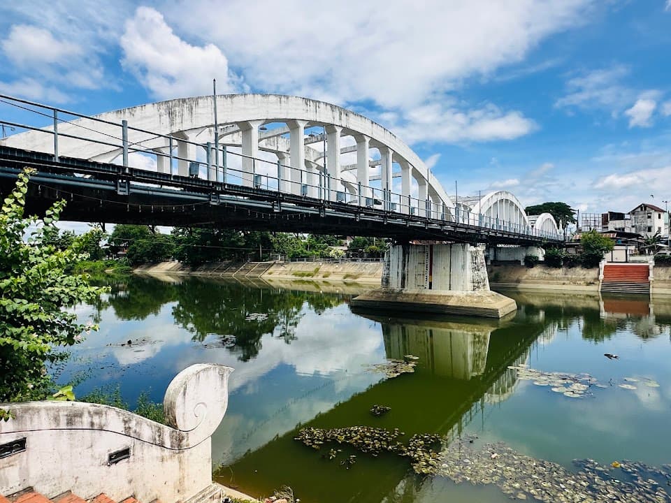 Ratsada Phisek Bridge